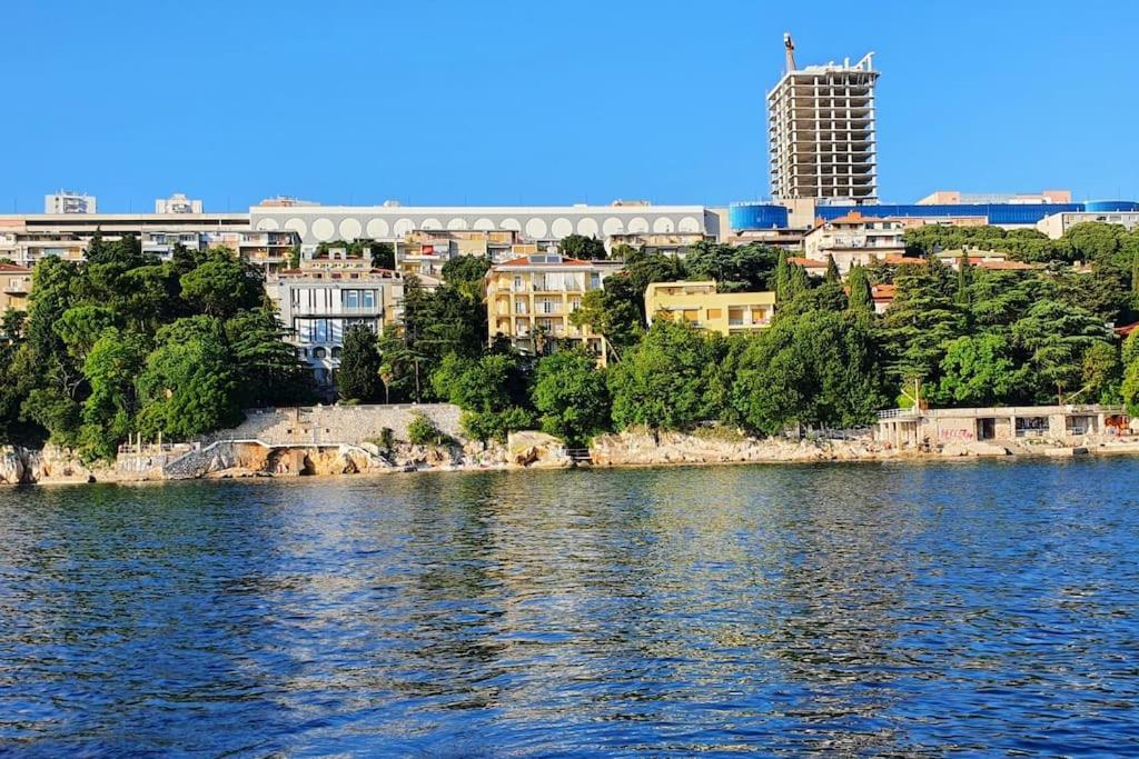 Studio Apartman Lenox Rijeka Bagian luar foto