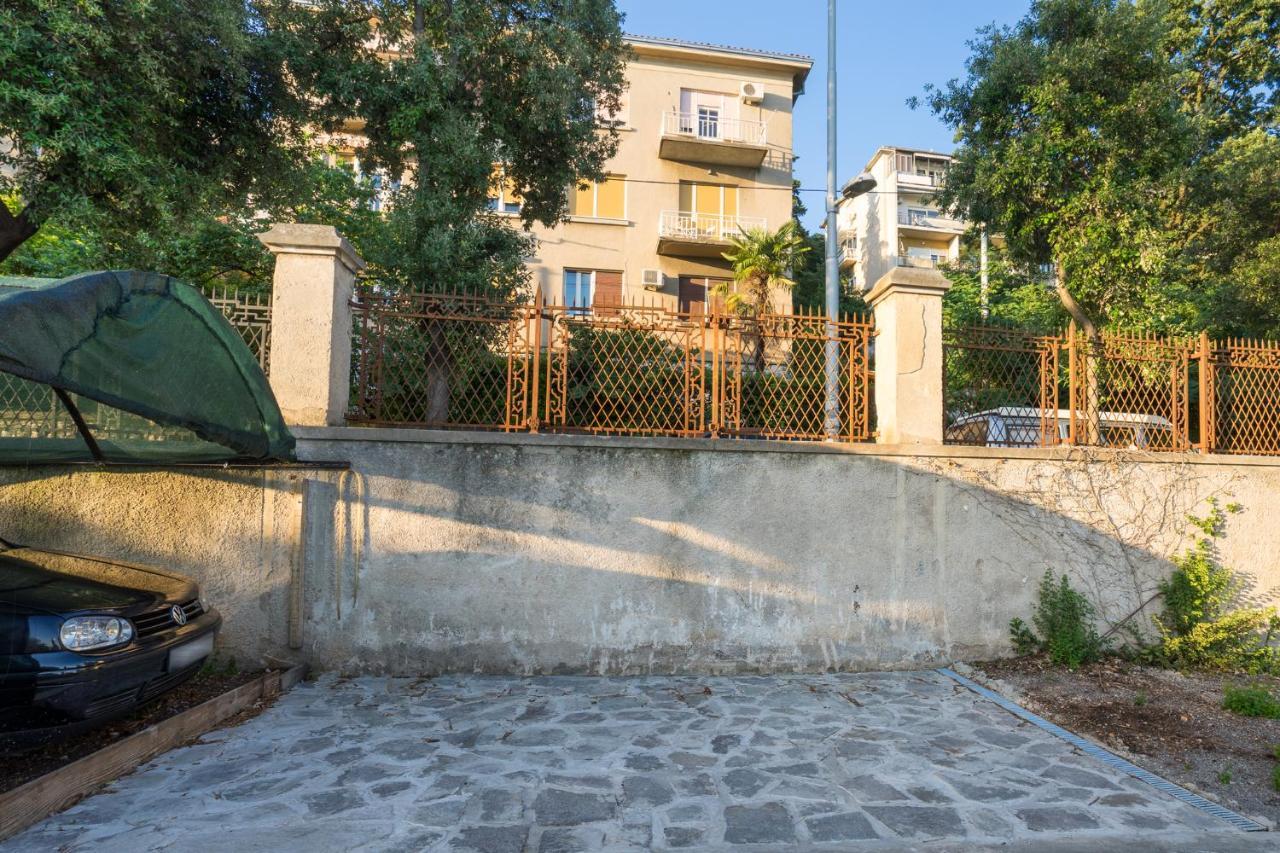Studio Apartman Lenox Rijeka Bagian luar foto