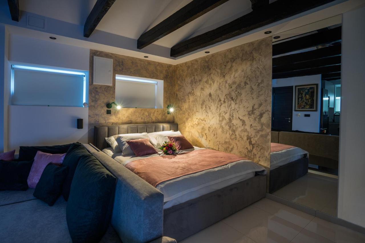 Studio Apartman Lenox Rijeka Bagian luar foto